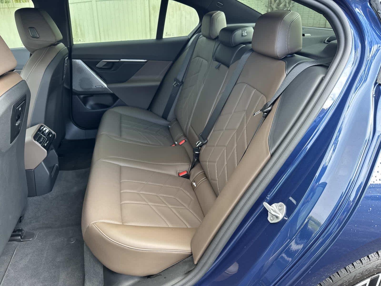 2026 BMW i5 eDrive40