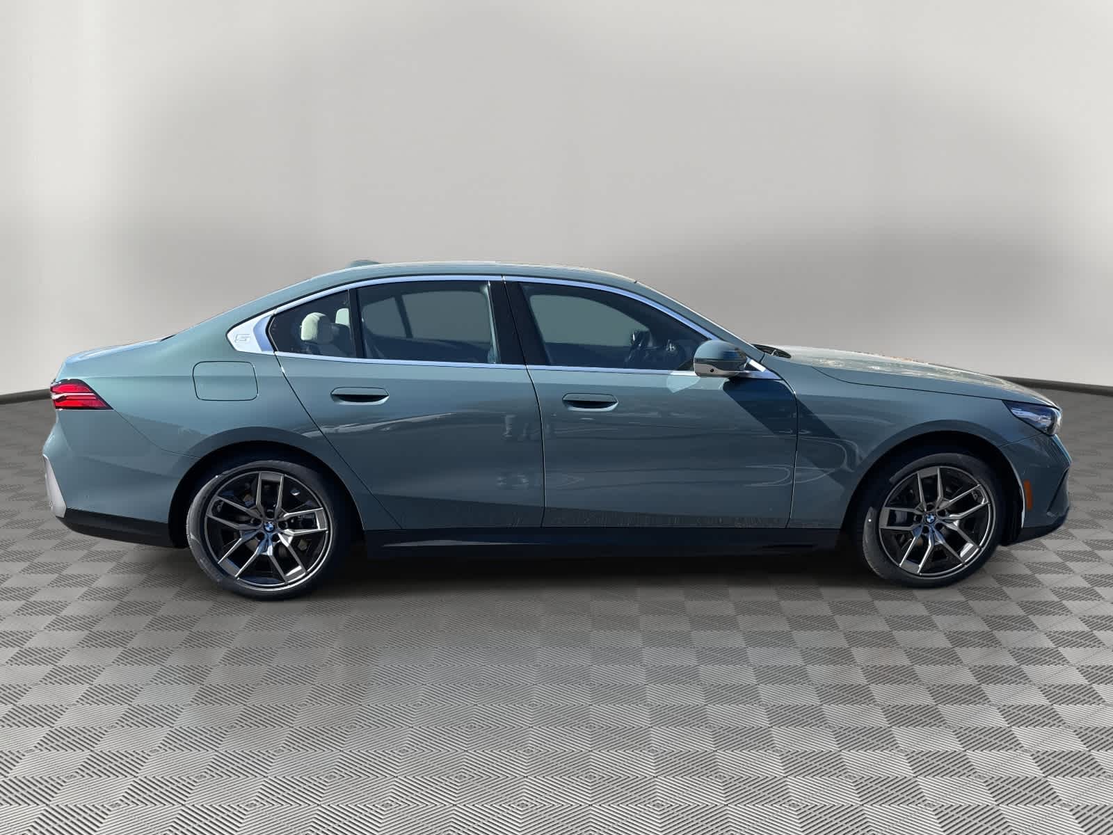 2026 BMW i5 eDrive40