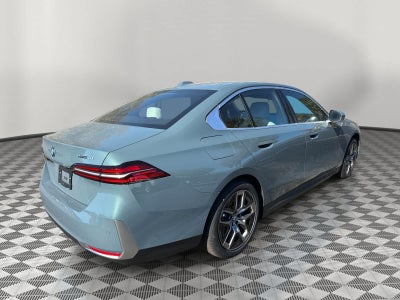 2026 BMW i5 eDrive40