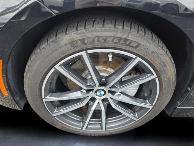 2022 BMW 330i 330i