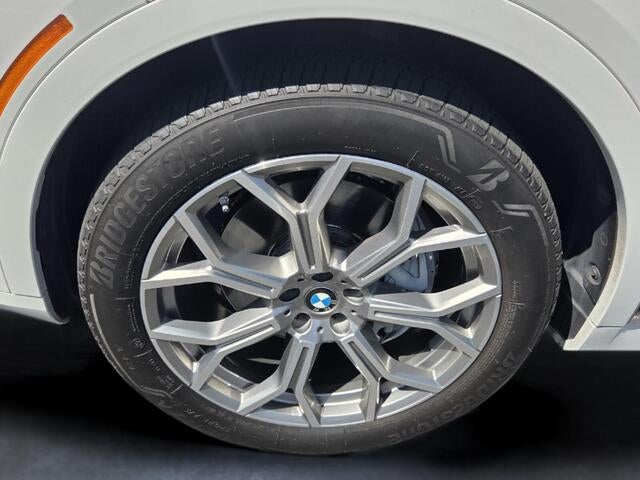 2023 BMW X7 xDrive40i xDrive40i