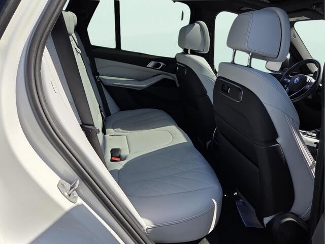 2024 BMW X5 XDRIVE50E