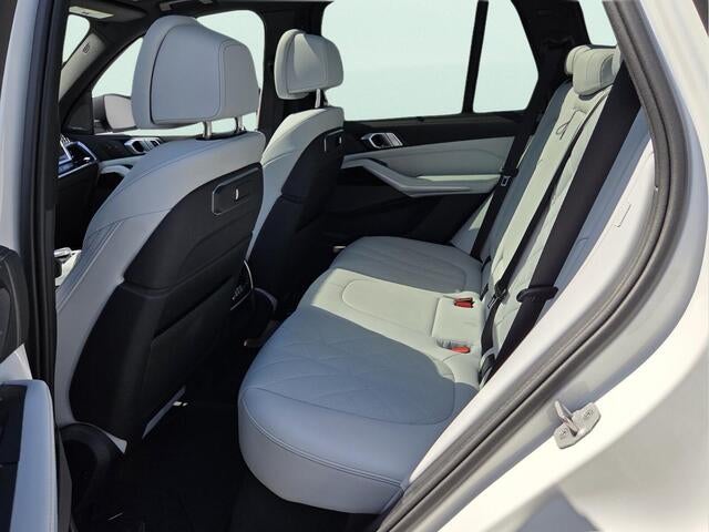 2024 BMW X5 XDRIVE50E
