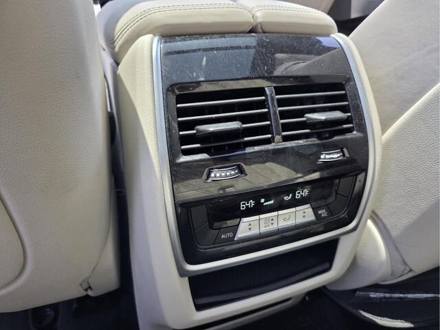 2022 BMW X7 xDrive40i xDrive40i