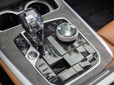 2021 BMW X7 M50I