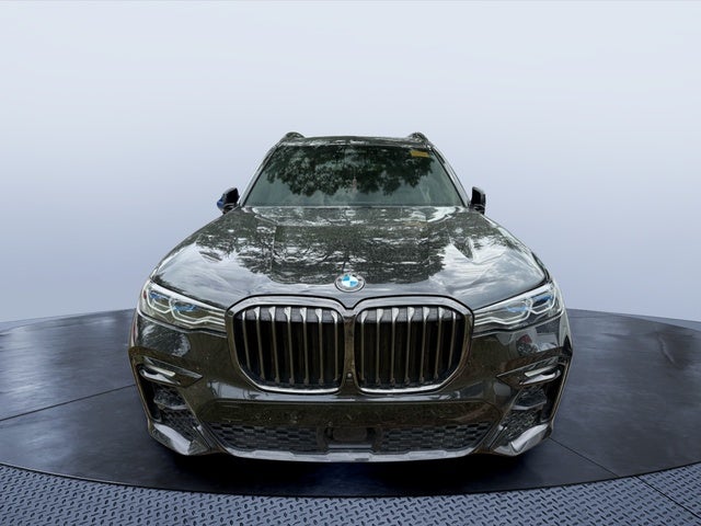 2022 BMW X7 M50I