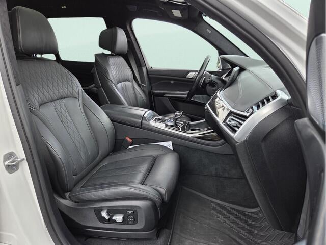 2021 BMW X7 M50i M50i