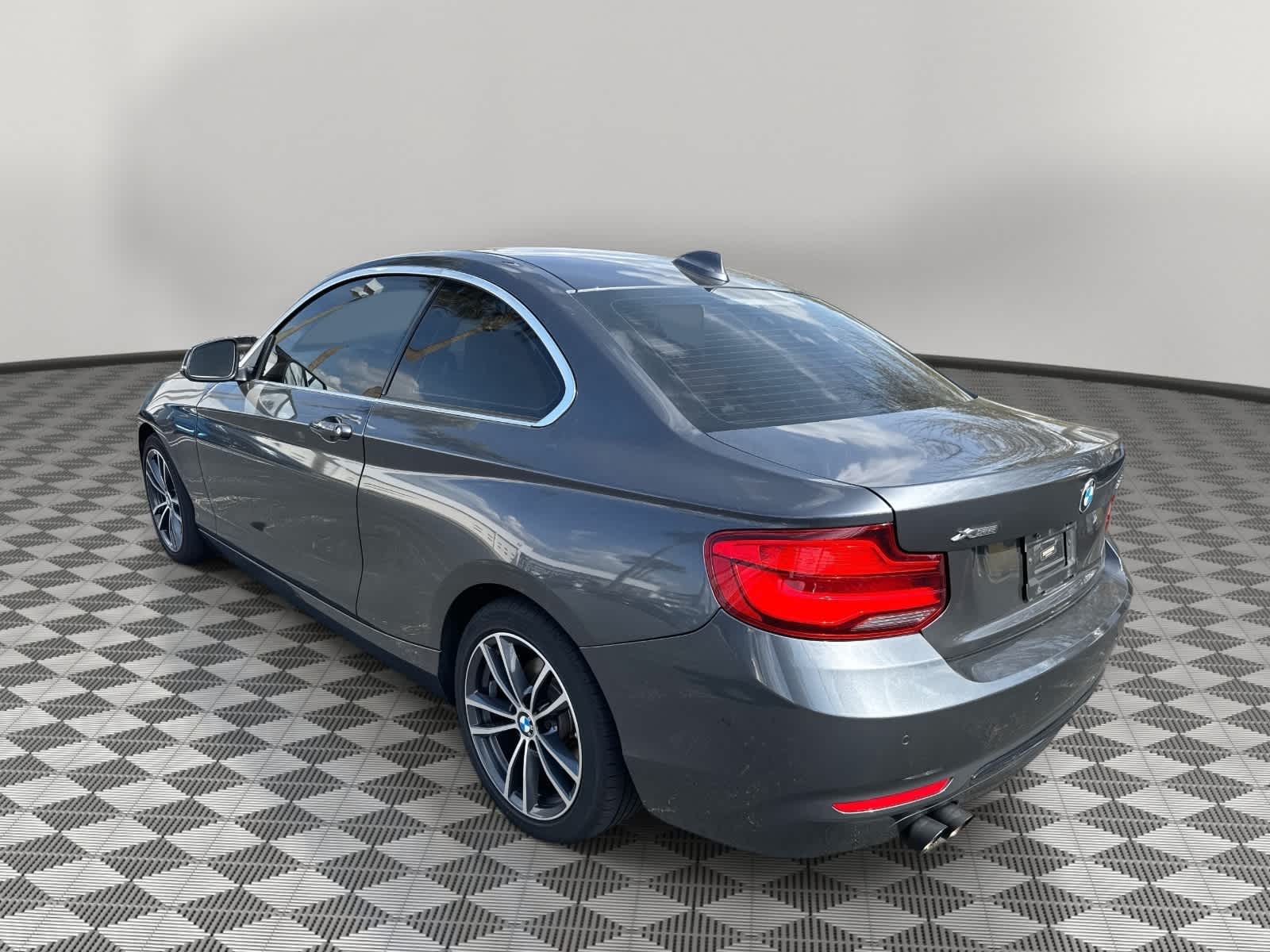 2018 BMW 2 Series 230i xDrive