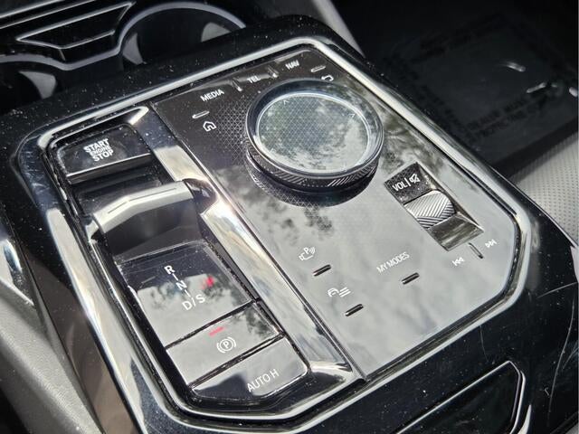 2025 BMW 5 SERIES 530I