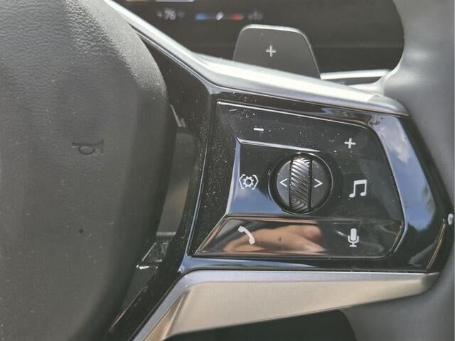2025 BMW 5 SERIES 530I