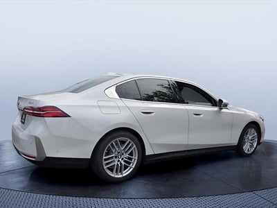 2025 BMW 5 SERIES 530I