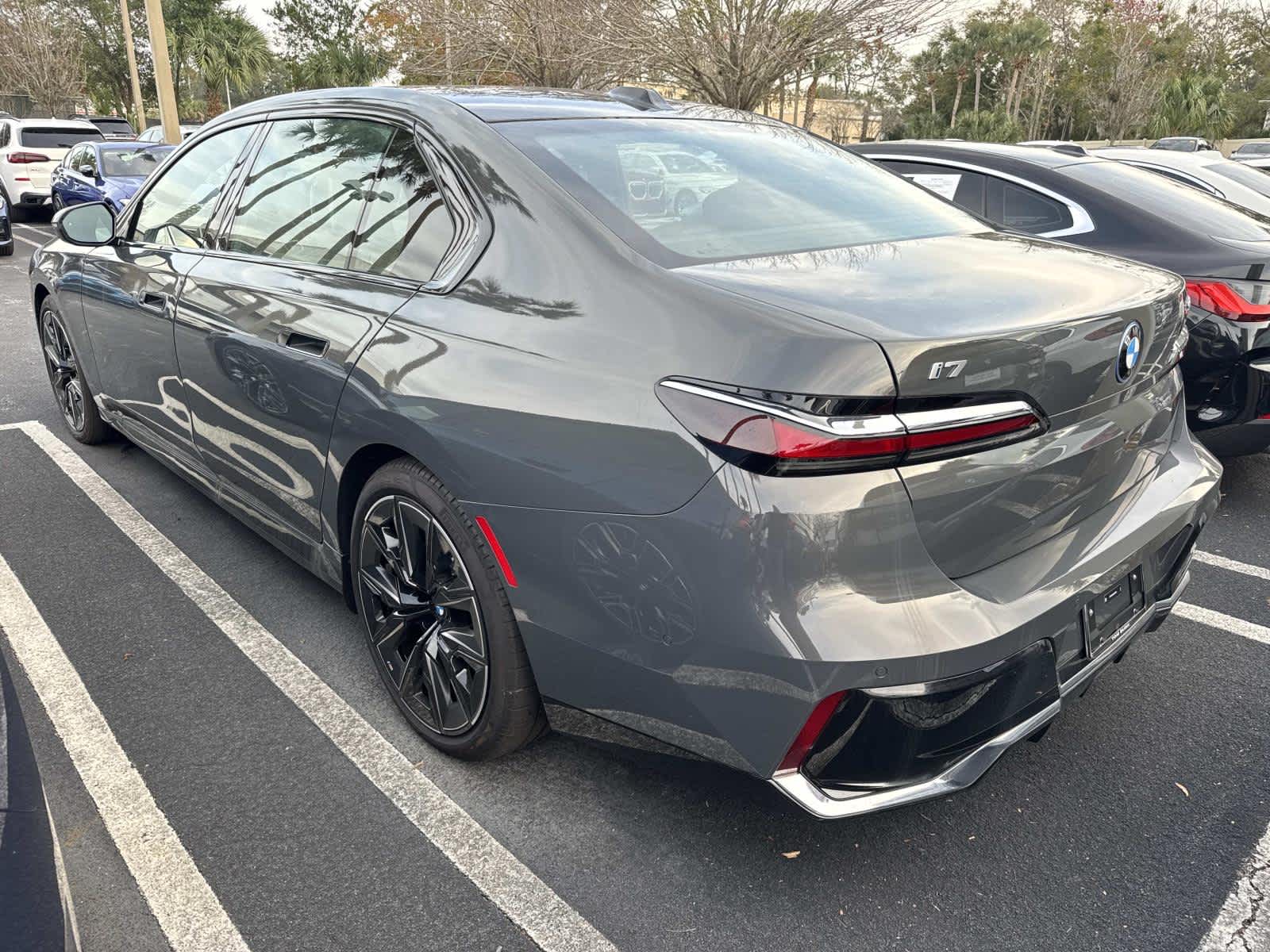 2025 BMW i7 xDrive60