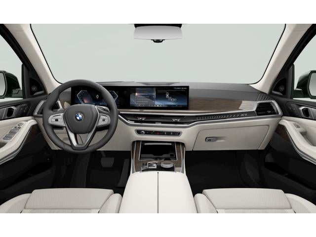 2027 BMW X7 Base