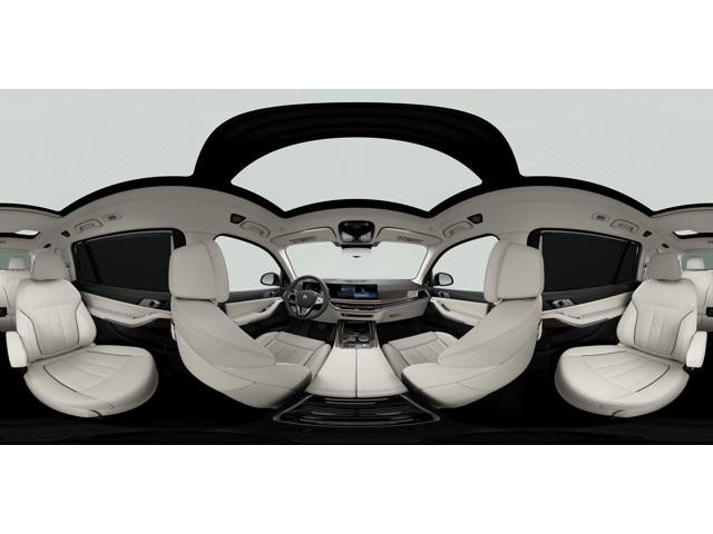 2027 BMW X7 Base