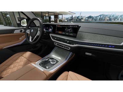 2027 BMW X7 Base