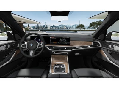 2026 BMW X7 Base