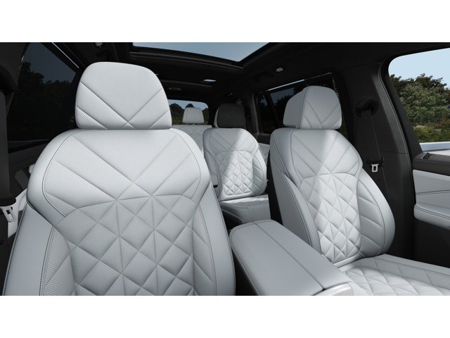 2026 BMW X7 Base