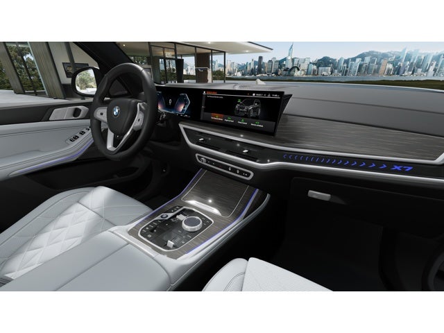 2027 BMW X7 Base