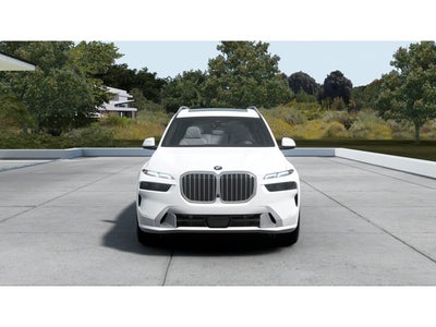 2027 BMW X7 Base