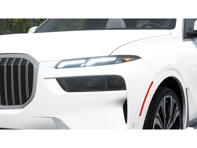 2027 BMW X7 Base