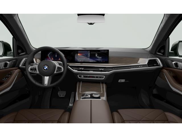 2027 BMW X7 Base