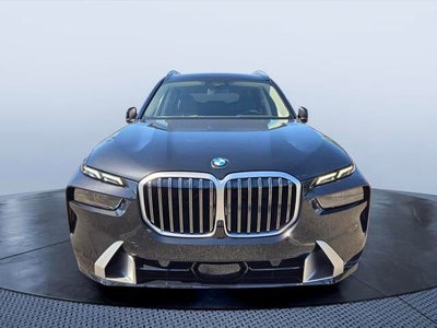 2027 BMW X7 Base