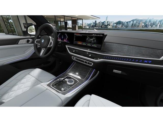 2027 BMW X7 Base