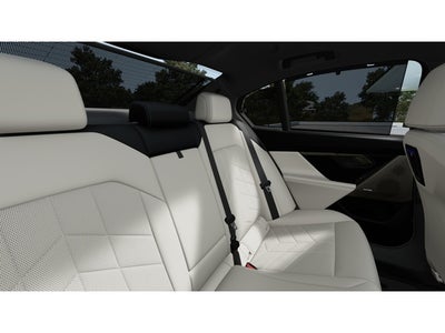 2027 BMW 550e Base
