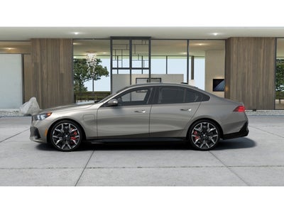 2027 BMW 550e Base