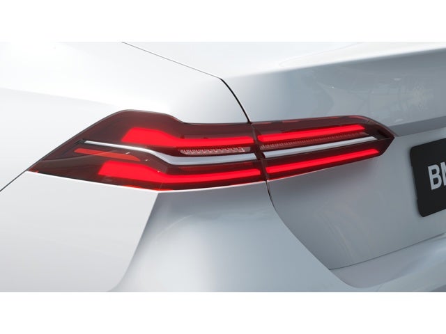 2027 BMW 530i Base