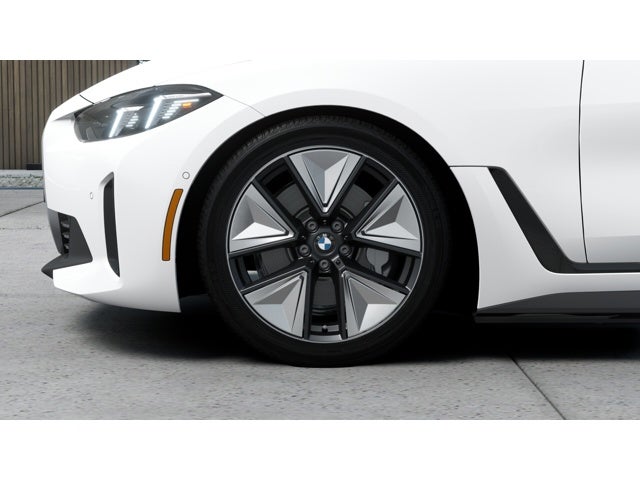 2026 BMW i4 Base