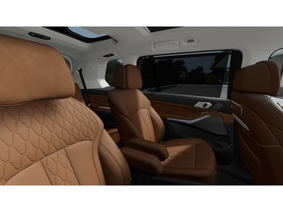 2027 BMW X7 Base