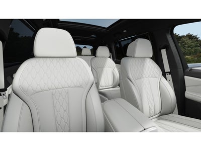2026 BMW X7 Base