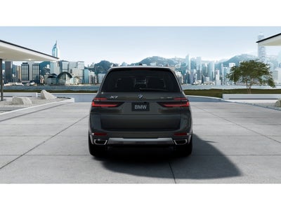 2027 BMW X7 Base
