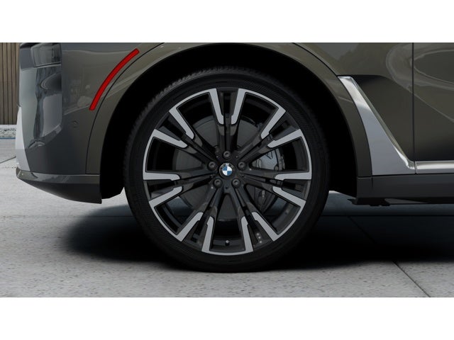 2027 BMW X7 Base