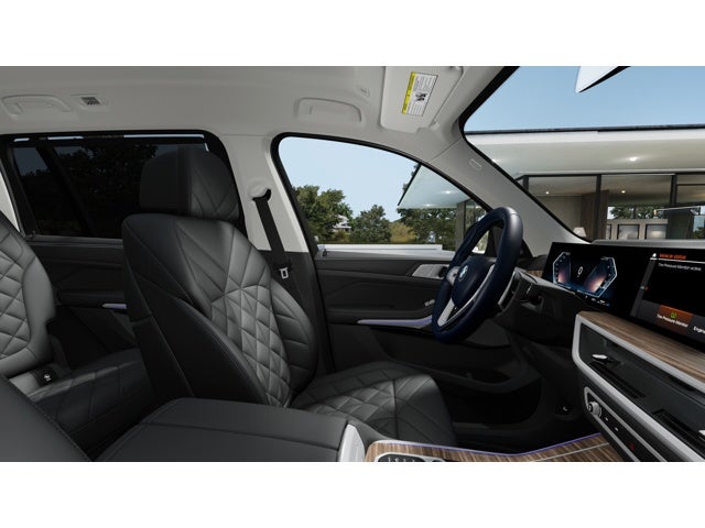 2027 BMW X7 Base