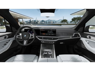 2026 BMW X7 Base