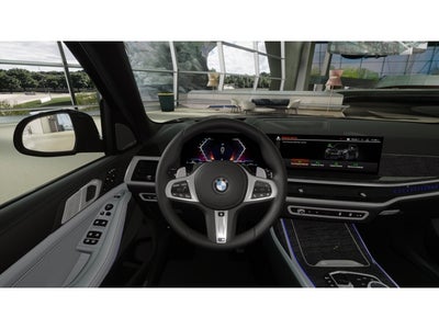 2027 BMW X7 Base