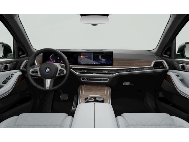 2027 BMW X7 Base