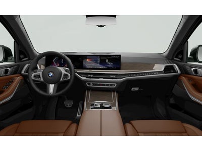 2027 BMW X7 Base