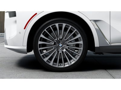 2027 BMW X7 Base