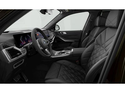 2027 BMW X7 Base