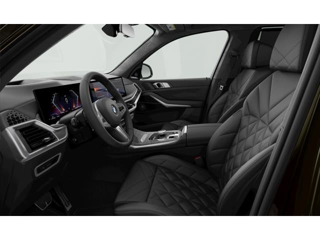 2027 BMW X7 Base