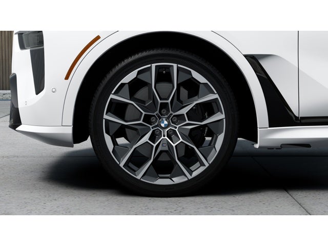 2027 BMW X7 Base
