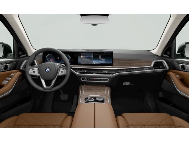 2026 BMW X7 Base