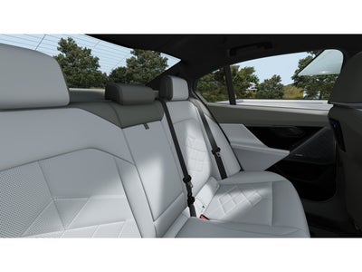2027 BMW 550e Base