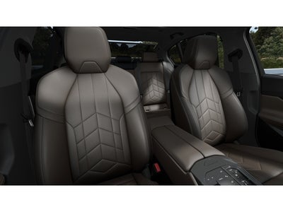 2027 BMW 550e Base