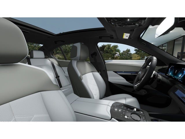 2027 BMW 550e Base