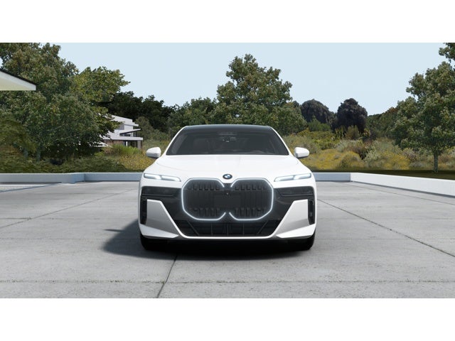 2026 BMW 740i Base
