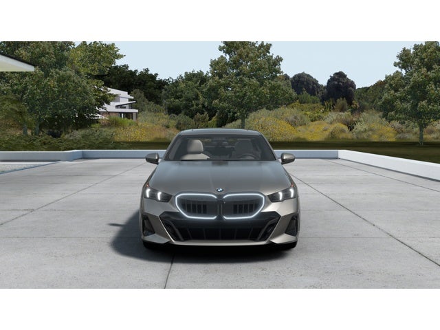 2027 BMW 540i Base